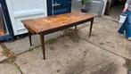 Antieke Franse boeren eettafel