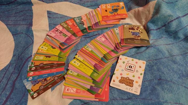 Animal Crossing Amiibo Kaarten (alle series), Spelcomputers en Games, Spelcomputers | Nintendo Consoles | Accessoires, Zo goed als nieuw