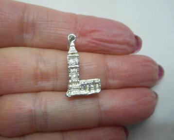 Zilveren vintage bedel kerk nr.1495 beschikbaar voor biedingen
