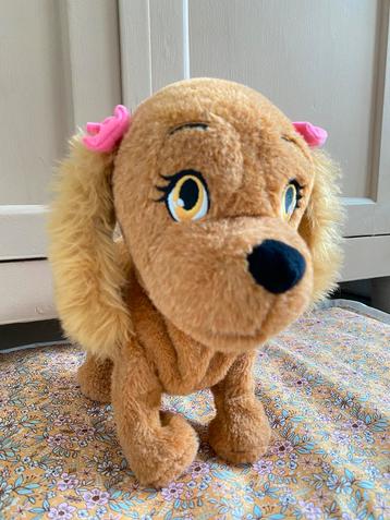 Club Petz Hondje Lucy; blaft en beweegt op commando beschikbaar voor biedingen