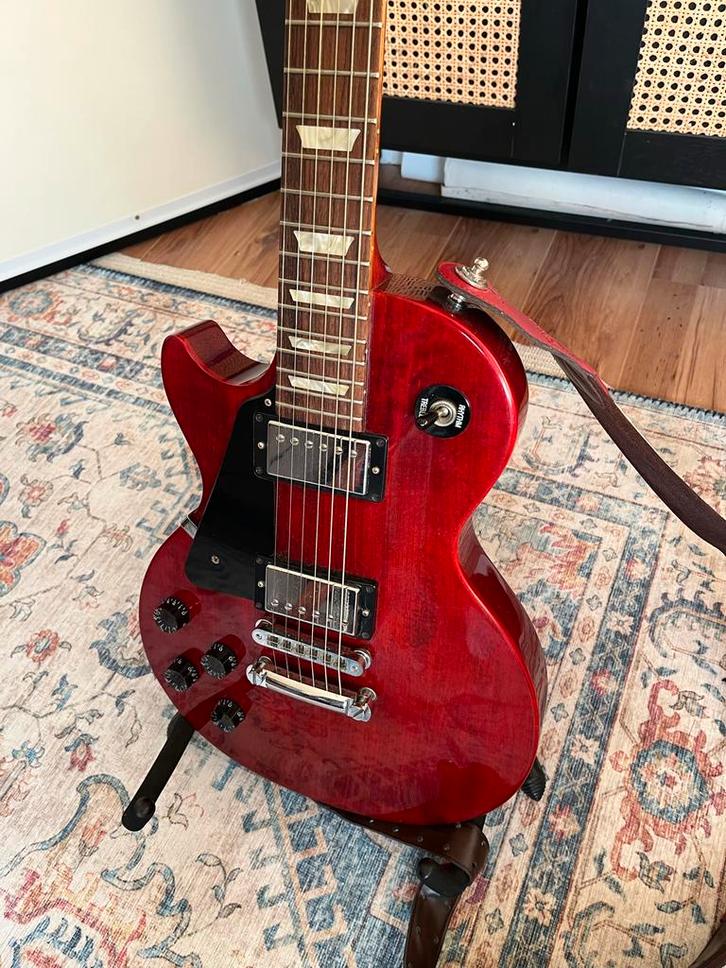 Gibson Les Paul studio linkshandig, Muziek en Instrumenten, Snaarinstrumenten | Gitaren | Elektrisch, Gebruikt, Solid body, Gibson