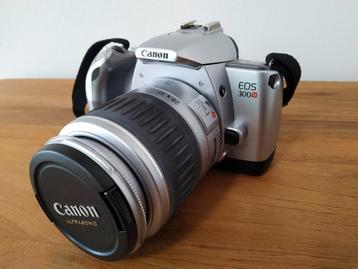 Canon EOS 300v analoge spiegelreflex camera beschikbaar voor biedingen