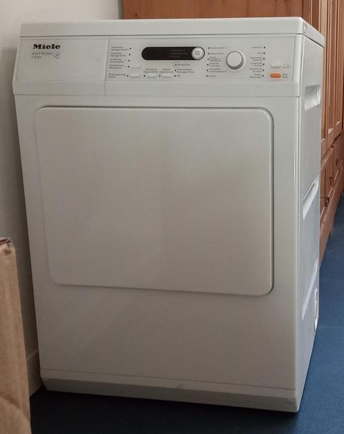 Wasdroger miele, Witgoed en Apparatuur, Wasdrogers, Gebruikt, Luchtafvoer, Voorlader, 6 tot 8 kg, 85 tot 90 cm, Anti-kreukfase