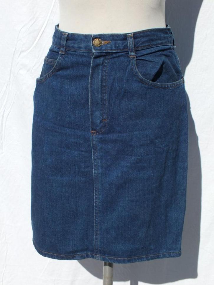 Leuke blauwe spijkerrok. Mt S. Merk Shades, Kleding | Dames, Rokken, Zo goed als nieuw, Maat 36 (S), Blauw, Onder de knie, Ophalen of Verzenden