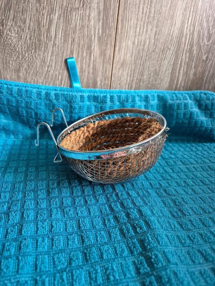 Vogel nest, Dieren en Toebehoren, Vogels | Toebehoren, Zo goed als nieuw, Kooi-accessoires, Ophalen of Verzenden