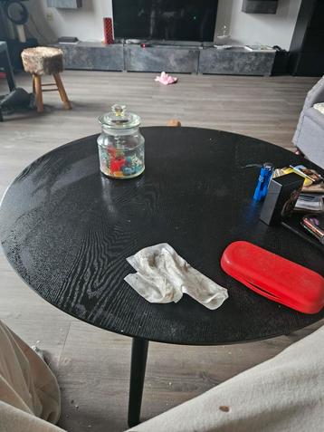 Zwarte salontafel ronde 