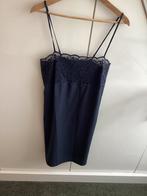 Twin Set donkerblauwe kanten top xl, Kleding | Dames, Tops, Blauw, Ophalen of Verzenden, Zo goed als nieuw, Zonder mouw