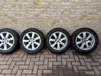 winterbanden volvo V40 215/55 R16, Ophalen, 16 inch, Banden en Velgen, Winterbanden