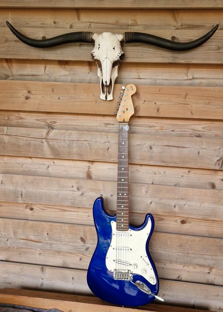 Te koop: Fender Stratocaster 40th Anniversary (1994), Muziek en Instrumenten, Snaarinstrumenten | Gitaren | Elektrisch, Zo goed als nieuw