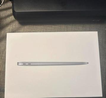 MacBook Air – i5 – 512GB – Space Grey beschikbaar voor biedingen