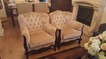 Ascension latorre  fauteuils  beschikbaar voor biedingen