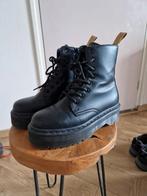 Dr martens  vegan plateau maat 37, Ophalen of Verzenden, Zo goed als nieuw, Zwart