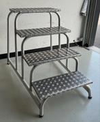 Plateautrap / Bordestrap Aluminium 4 treden 80cm hoog, Doe-het-zelf en Verbouw, Ladders en Trappen, Ophalen, Gebruikt, Trap, Onbekend