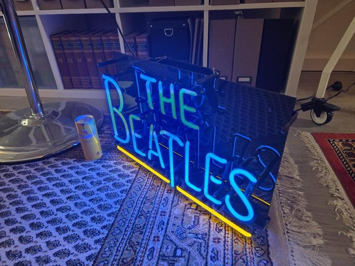Neon licht the beatles, Verzamelen, Merken en Reclamevoorwerpen, Zo goed als nieuw, Lichtbak of (neon) lamp, Ophalen