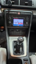 Audi S4 4.2 Avant Quattro V8 253KW 2003 Blauw, Auto's, Audi, Blauw, Handgeschakeld, S4, Stoelverwarming