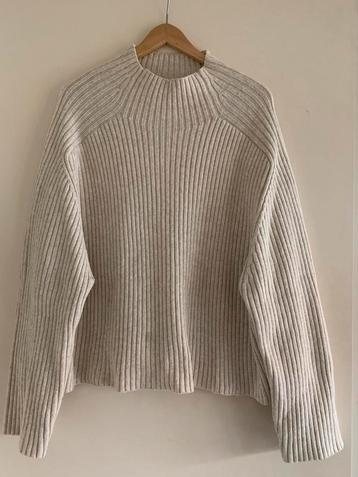 Crèmekleurige trui van H & M, maat M beschikbaar voor biedingen
