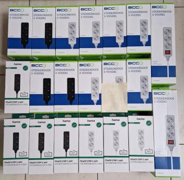 Partij 26x BCC / Hama 3-voudige Stekkerdoos Nieuw beschikbaar voor biedingen