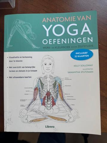Anatomie van yoga oefeningen - werk- en kleurboek voor zelfs beschikbaar voor biedingen