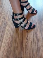 Sacha Essentials Hakje mt 38, Zwart, Ophalen of Verzenden, Zo goed als nieuw, Sacha