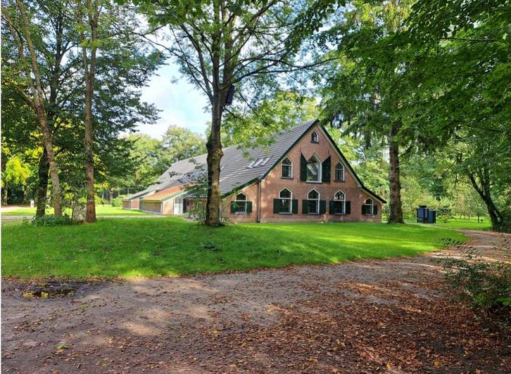 Werkplekken te huur Apeldoorn | Unieke Co working, Zakelijke goederen, Bedrijfs Onroerend goed, Kantoorruimte, Huur