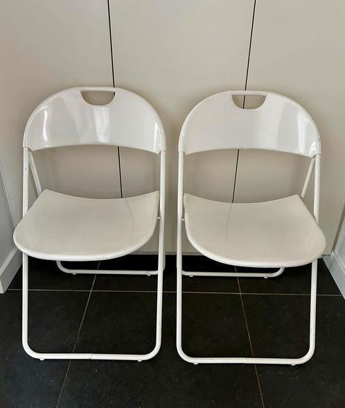 Kinno klapstoelen Niels Gammelgaard 1979, Huis en Inrichting, Stoelen, Gebruikt, Twee, Metaal, Wit, Ophalen