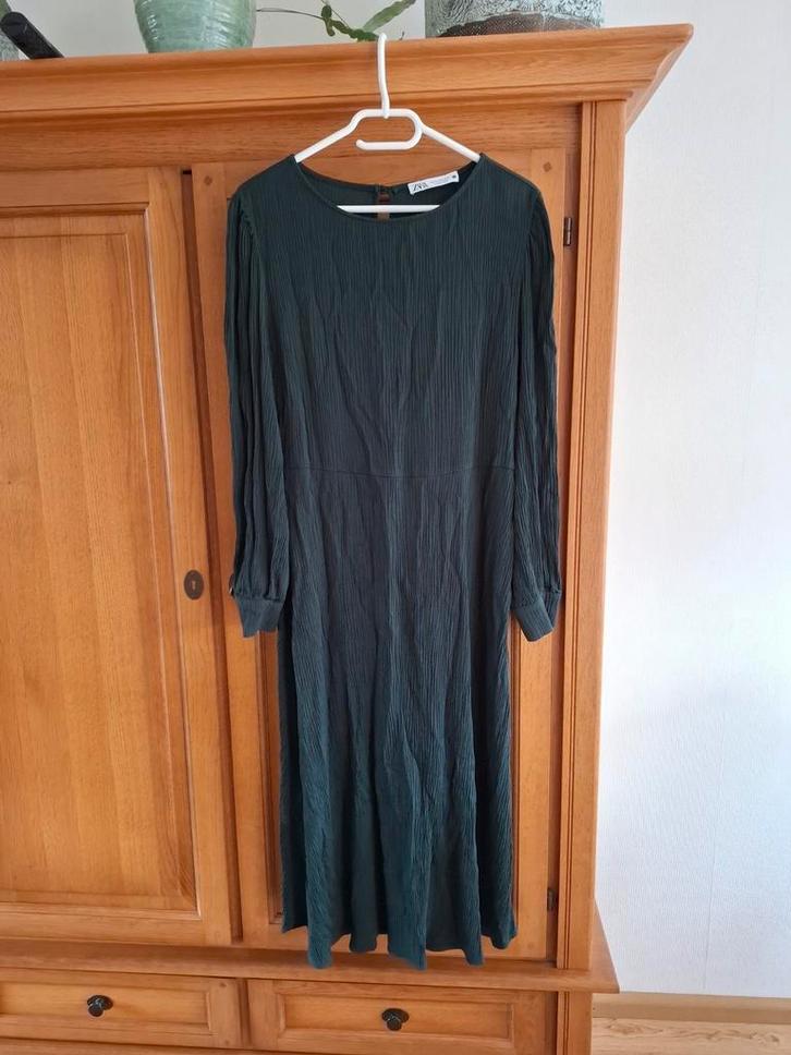Donkergroene jurk, Kleding | Dames, Jurken, Zo goed als nieuw, Maat 46/48 (XL) of groter, Groen, Onder de knie, Ophalen of Verzenden