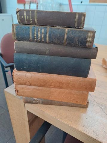 Diverse Antieke Theologie Boeken beschikbaar voor biedingen