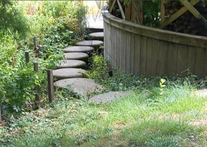 11 grote loodzware betonnen staptegels 80cm, Tuin en Terras, Vijvers, Gebruikt, Ophalen