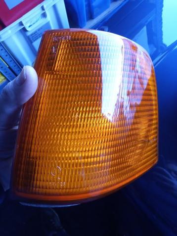 AUDI 100 TYPE 44 / C3 KNIPPERLICHT LINKS V BOSCH  beschikbaar voor biedingen