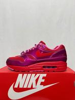 NIEUW! Maat 44 - Nike Air Max 1 Valentine’s Day Playful Pink, Kleding | Dames, Schoenen, Verzenden, Nike, Nike, Nike