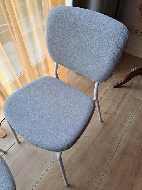 Vihals eetkamerstoelen beige grijs, Huis en Inrichting, Stoelen, Zo goed als nieuw, Twee, Metaal, Stof, Grijs, Ophalen