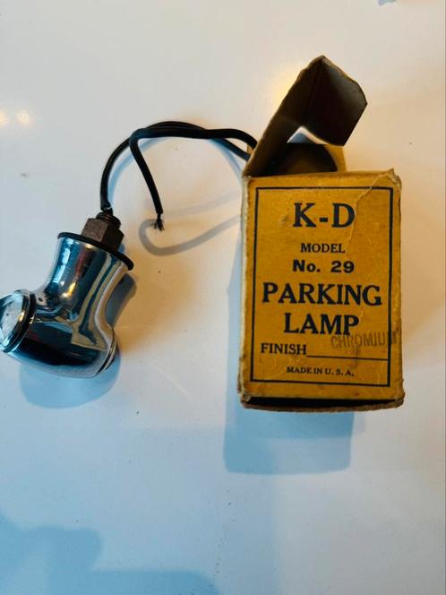 KD model 29 auto parkeerlamp USA 1935. In doos, Auto diversen, Overige Auto diversen, Ophalen of Verzenden