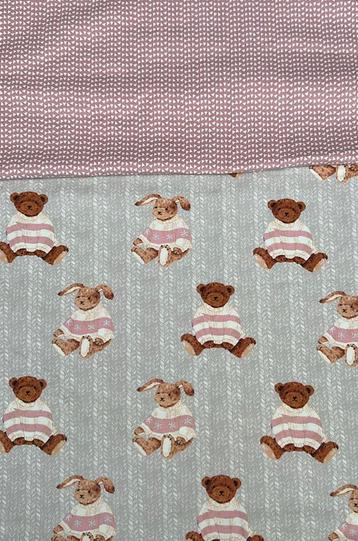 Bears French Terry and tricot triangel beschikbaar voor biedingen