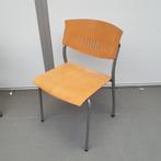 Ahrend schoolstoel - beuken, Huis en Inrichting, Stoelen, Niet ingevuld, Gebruikt, Niet ingevuld, Niet ingevuld