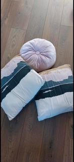 Kussens pasteltinten, Huis en Inrichting, Woonaccessoires | Kussens, Ophalen of Verzenden, Zo goed als nieuw, Vierkant
