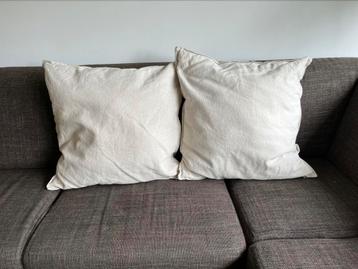 2 IKEA Jofrid kussenslopen met binnenkussen 65x65cm beschikbaar voor biedingen