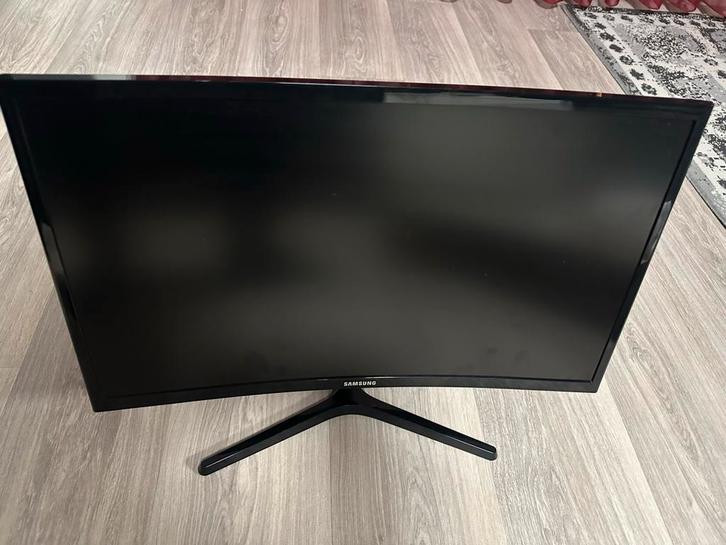 Samsung C24F396FHU 24 inch Monitor - Zeer Goede Staat, Computers en Software, Monitoren, 60 Hz of minder, HDMI, Curved, VA, Full HD