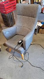 Mooie Fauteuil elektrisch relax staopstoel, Huis en Inrichting, Fauteuils, Ophalen, Gebruikt