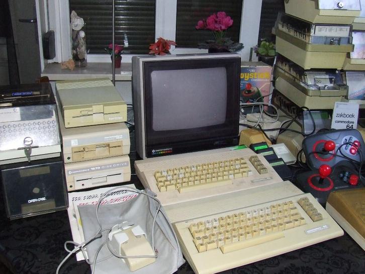 Commodore 64-verzameling, Computers en Software, Vintage Computers, Ophalen