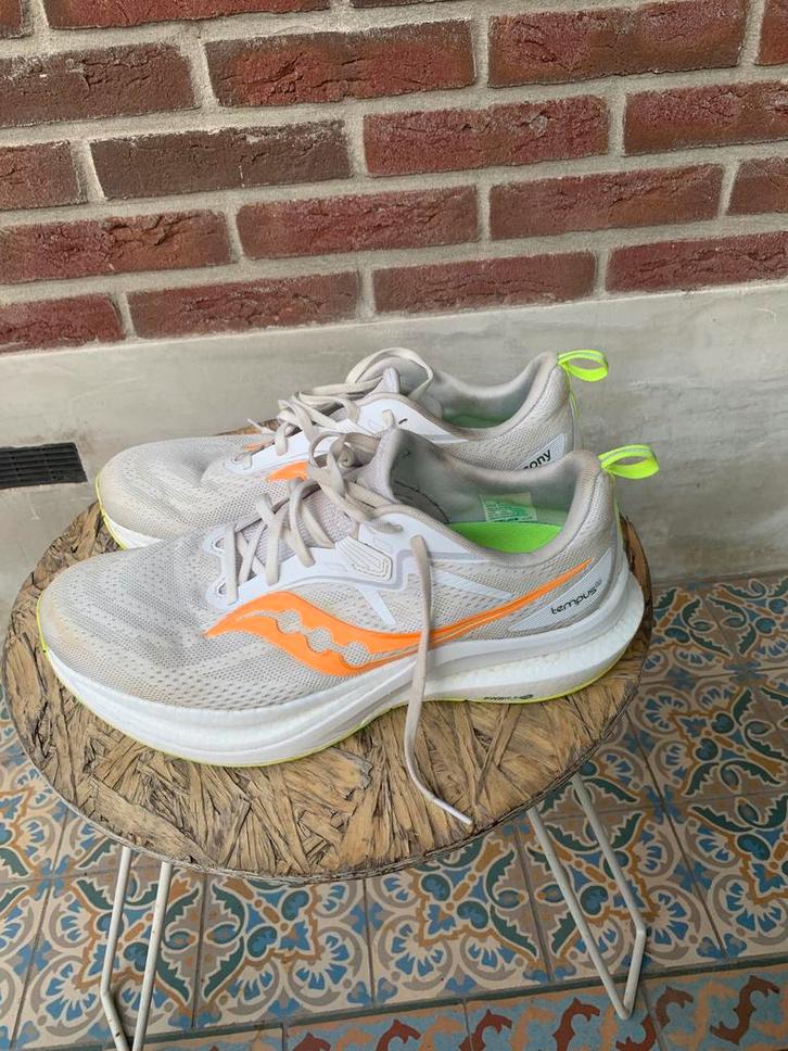 Te koop Saucony Tempus 2 maat 46, Sport en Fitness, Loopsport en Atletiek, Zo goed als nieuw, Hardloopschoenen, Saucony, Ophalen of Verzenden