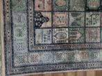 vintage wollen vloerkleed met zijde, Huis en Inrichting, Stoffering | Tapijten en Kleden, Ophalen, Heikant 21 Kaatsheuvel, Belle Vieille Brocante
