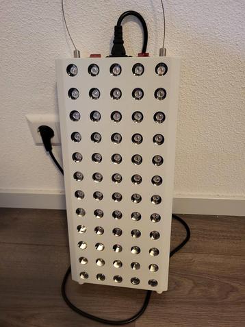 Infraroodlicht Paneel - Zo Goed Als Nieuw! beschikbaar voor biedingen