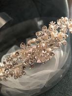 Nieuwe luxe tiara stras/nepparels(D43), Kleding | Dames, Trouwkleding en Trouwaccessoires, Nieuw, Ophalen of Verzenden, Accessoires