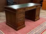 Klassiek Engels bureau #527, Ophalen of Verzenden, Zo goed als nieuw, Bureau