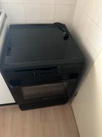 Inductie Fornuis, Witgoed en Apparatuur, Fornuizen, Ophalen, 4 kookzones, Zo goed als nieuw, Energieklasse A of zuiniger