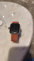 Apple Watch SE - 40 mm Aluminium, Sieraden, Tassen en Uiterlijk, Smartwatches, Verzenden, Zo goed als nieuw, IOS