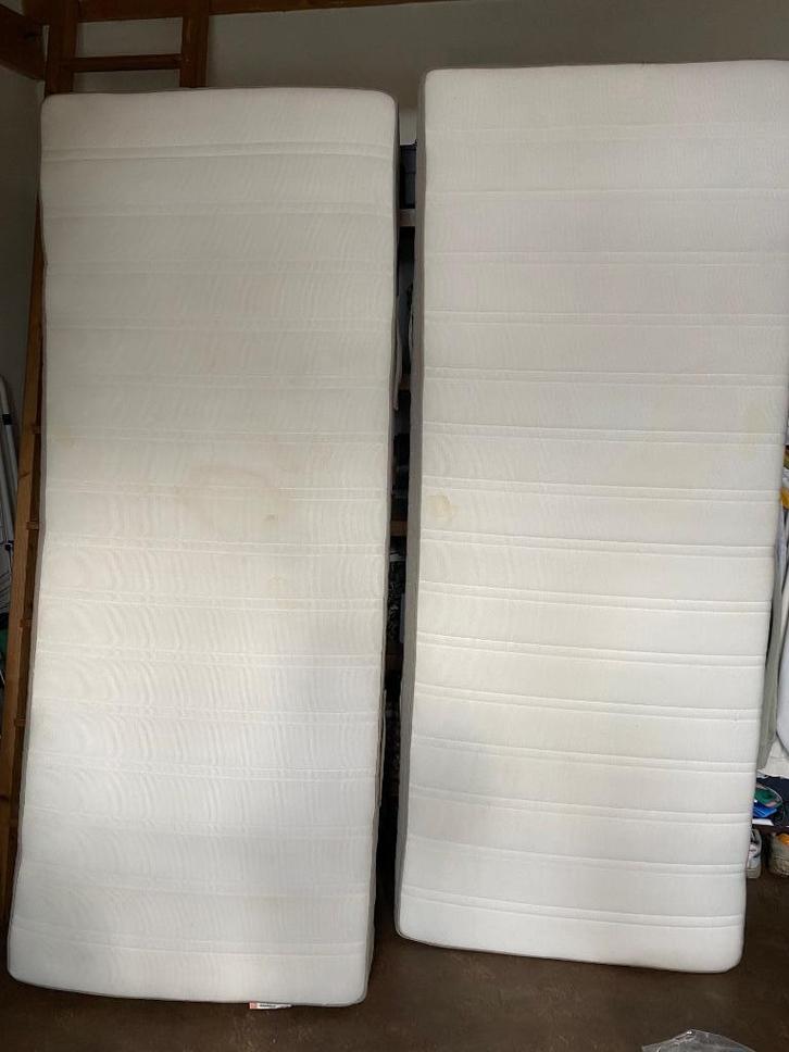 2 IKEA eenpersoonsmatrassen 80x200 cm, Huis en Inrichting, Slaapkamer | Matrassen en Bedbodems, Gebruikt, Matras, 80 cm, 200 cm