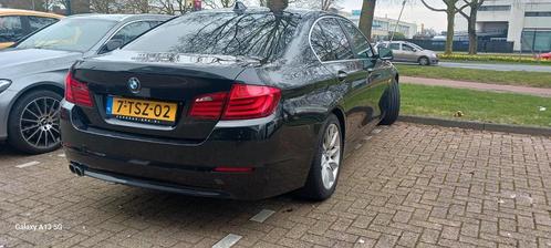 BMW 5-Serie 2.0 D 520 AUT 2013 Zwart, Auto's, BMW, Particulier, 5-Serie, ABS, Climate control, Cruise Control, LED verlichting