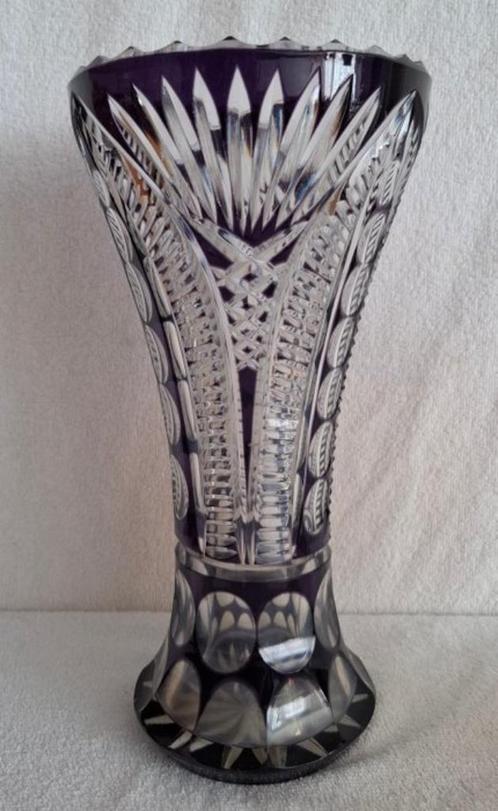 Kristal paarse vaas, Boheemse stijl, Tsjechië, Antiek en Kunst, Antiek | Glas en Kristal, Ophalen of Verzenden