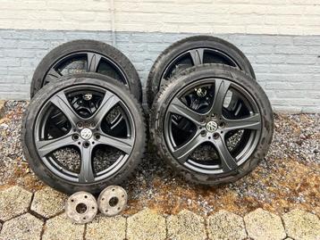Velgen met band VW T6 beschikbaar voor biedingen